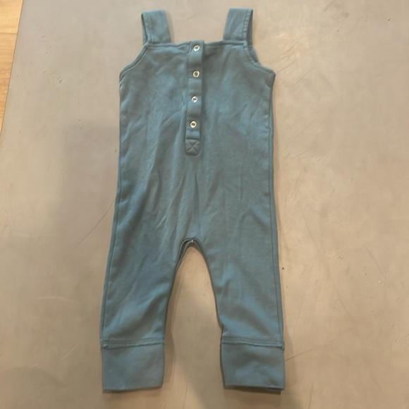 Kate Quinn jumpsuit 12-18 month - Picture 3 of 4